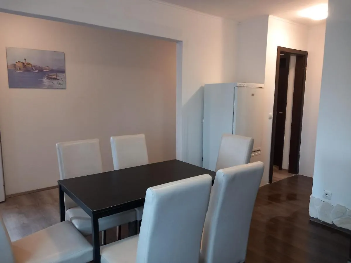 Apartment Villa Garden Vir